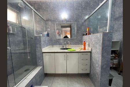 Casa à venda com 540m², 7 quartos e 6 vagasBanheiro 1