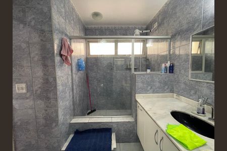 Casa à venda com 540m², 7 quartos e 6 vagasBanheiro 1