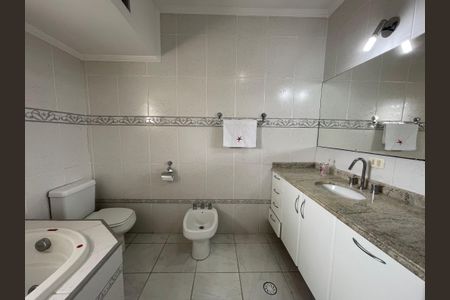Casa à venda com 540m², 7 quartos e 6 vagasBanheiro 4