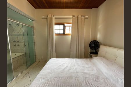 Casa à venda com 540m², 7 quartos e 6 vagasQuarto 6