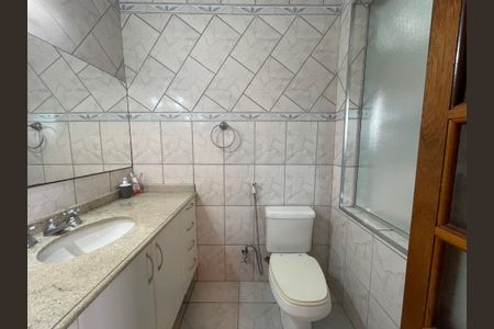 Casa à venda com 540m², 7 quartos e 6 vagasBanheiro 6