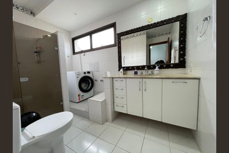 Casa à venda com 540m², 7 quartos e 6 vagasBanheiro 3