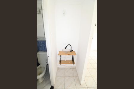 Banheiro de apartamento para alugar com 2 quartos, 50m² em Jardim Satélite, São José dos Campos