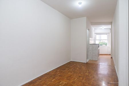 Quarto de kitnet/studio para alugar com 1 quarto, 30m² em Santa Cecilia, São Paulo