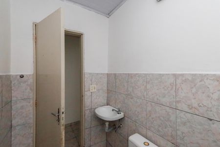 Banheiro de casa à venda com 1 quarto, 55m² em Vila Ede, São Paulo