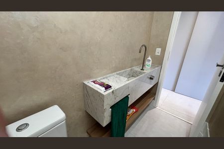 Apartamento à venda com 206m², 3 quartos e 2 vagasLavabo
