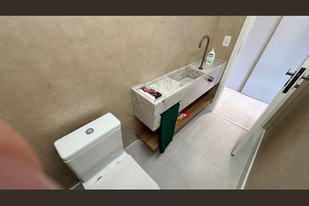 Apartamento à venda com 206m², 3 quartos e 2 vagasLavabo