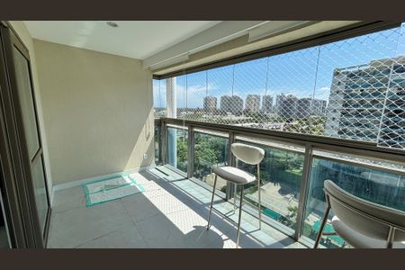 Varanda de apartamento à venda com 3 quartos, 206m² em Barra da Tijuca, Rio de Janeiro