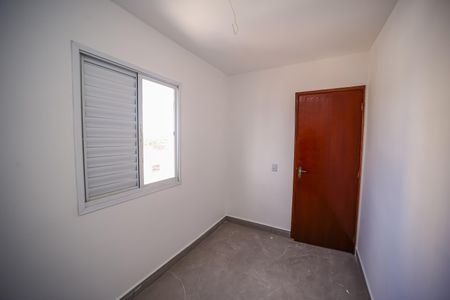 Quarto 1 de apartamento para alugar com 2 quartos, 39m² em Parque Boturussu, São Paulo