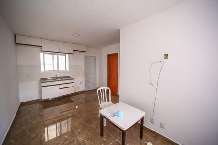Apartamento para alugar com 39m², 2 quartos e sem vaga Apartamento para alugar com 39m², 2 quartos e sem vagaSala/Cozinha