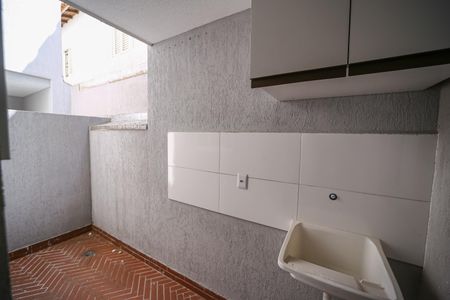 Apartamento para alugar com 39m², 2 quartos e sem vaga Apartamento para alugar com 39m², 2 quartos e sem vagaÁrea de Serviço