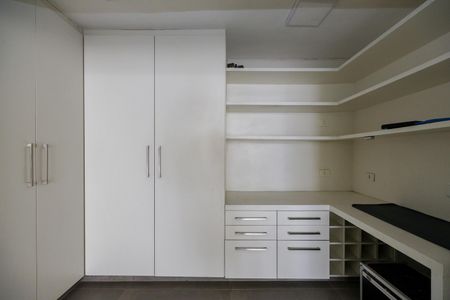 Casa de condomínio à venda com 140m², 2 quartos e 2 vagas Casa de condomínio à venda com 140m², 2 quartos e 2 vagasÁrea de Serviço