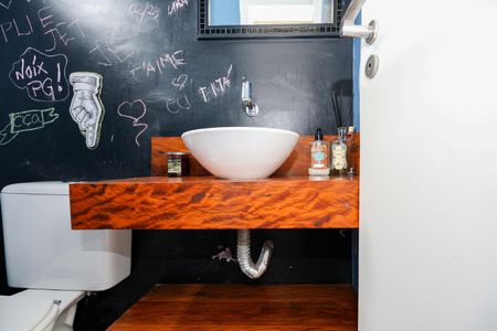 Casa de condomínio à venda com 140m², 2 quartos e 2 vagas Casa de condomínio à venda com 140m², 2 quartos e 2 vagasLavabo