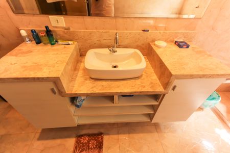 Casa para alugar com 250m², 3 quartos e 2 vagas Casa para alugar com 250m², 3 quartos e 2 vagasBanheiro da Suíte 3