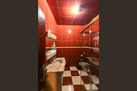 Casa para alugar com 250m², 3 quartos e 2 vagas Casa para alugar com 250m², 3 quartos e 2 vagasBanheiro da Suíte 2