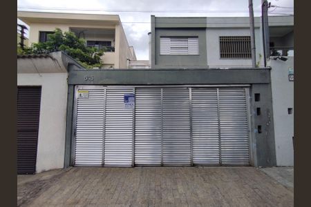 Casa para alugar com 180m², 3 quartos e 3 vagasFachada 