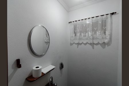 Casa para alugar com 180m², 3 quartos e 3 vagasLavabo 