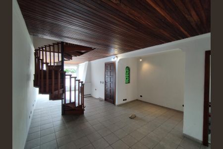 Casa para alugar com 180m², 3 quartos e 3 vagasSala 