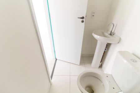 Apartamento para alugar com 35m², 2 quartos e sem vaga Apartamento para alugar com 35m², 2 quartos e sem vagaBanheiro