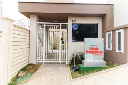 Apartamento para alugar com 35m², 2 quartos e sem vaga Apartamento para alugar com 35m², 2 quartos e sem vagaFachada