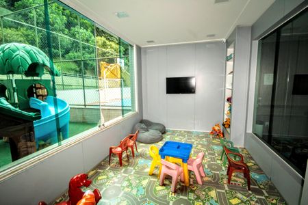 Apartamento para alugar com 174m², 4 quartos e 3 vagaskids