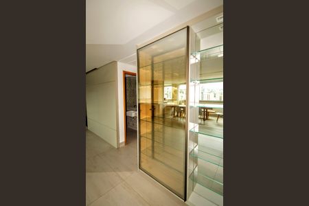 Apartamento para alugar com 174m², 4 quartos e 3 vagascristaleira