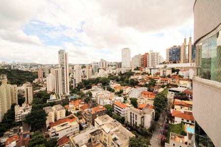 Apartamento para alugar com 174m², 4 quartos e 3 vagasvista