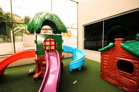 Apartamento para alugar com 174m², 4 quartos e 3 vagasPlayground