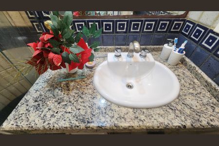 Apartamento para alugar com 330m², 4 quartos e 6 vagasBanheiro Suíte 4