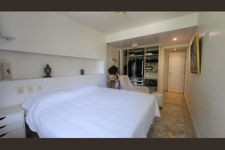 Apartamento para alugar com 330m², 4 quartos e 6 vagasQuarto 3