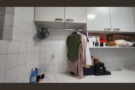 Apartamento para alugar com 330m², 4 quartos e 6 vagasÁrea de Serviço