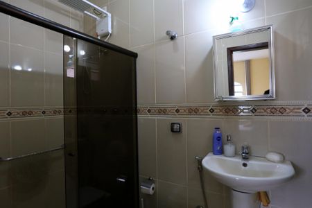 Casa para alugar com 132m², 3 quartos e 6 vagasBanheiro da Suíte