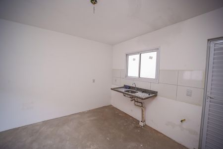 Sala/Cozinha de apartamento para alugar com 2 quartos, 39m² em Parque Boturussu, São Paulo