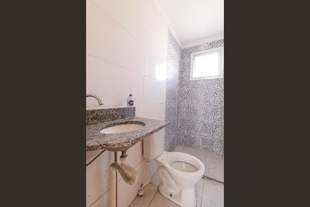 Apartamento à venda com 40m², 2 quartos e sem vaga Apartamento à venda com 40m², 2 quartos e sem vagaBanheiro Social