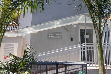 Apartamento à venda com 40m², 2 quartos e sem vaga Apartamento à venda com 40m², 2 quartos e sem vagaFachada