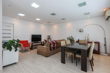 Sala de casa à venda com 3 quartos, 275m² em Vila Sonia, São Paulo