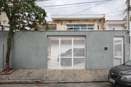 Casa à venda com 275m², 3 quartos e 4 vagasFachada