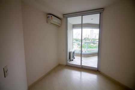 Quarto de apartamento à venda com 1 quarto, 47m² em Campo Belo, São Paulo