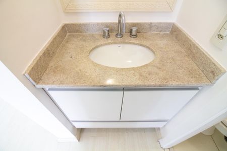 Apartamento para alugar com 47m², 1 quarto e 1 vaga Apartamento para alugar com 47m², 1 quarto e 1 vagaBanheiro