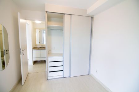 Quarto de apartamento à venda com 1 quarto, 47m² em Campo Belo, São Paulo