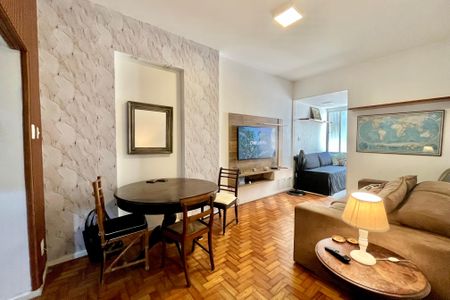 Sala  de apartamento para alugar com 2 quartos, 70m² em Ipanema, Rio de Janeiro