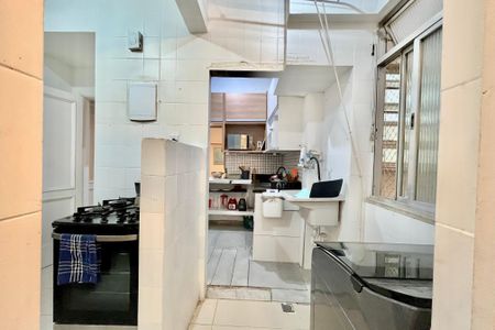 Apartamento para alugar com 70m², 2 quartos e sem vagaCozinha 