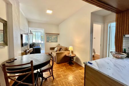 Apartamento para alugar com 70m², 2 quartos e sem vagaSala 