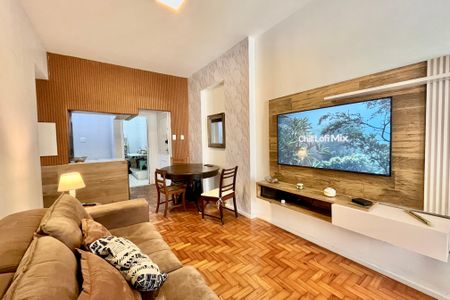 Sala  de apartamento para alugar com 2 quartos, 70m² em Ipanema, Rio de Janeiro