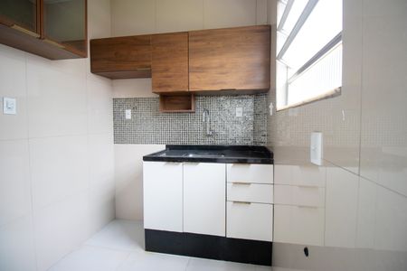 Apartamento para alugar com 67m², 2 quartos e sem vagaCozinha