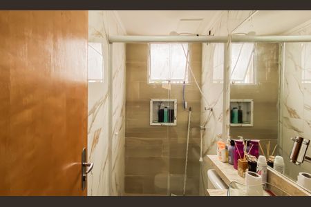 Banheiro de apartamento para alugar com 2 quartos, 46m² em Vila Silvia, São Paulo