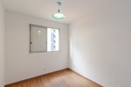Quarto 1 de apartamento para alugar com 1 quarto, 44m² em Moema, São Paulo