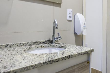 Casa para alugar com 130m², 2 quartos e sem vaga Casa para alugar com 130m², 2 quartos e sem vagaBanheiro da Suíte 2