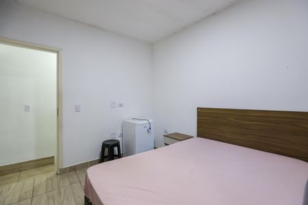 Suíte 1 de casa para alugar com 2 quartos, 130m² em Jardim Maria Luiza, Taboão da Serra