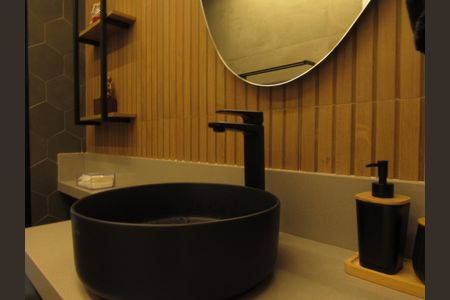 Apartamento à venda com 83m², 2 quartos e 1 vagaBanheiro 2